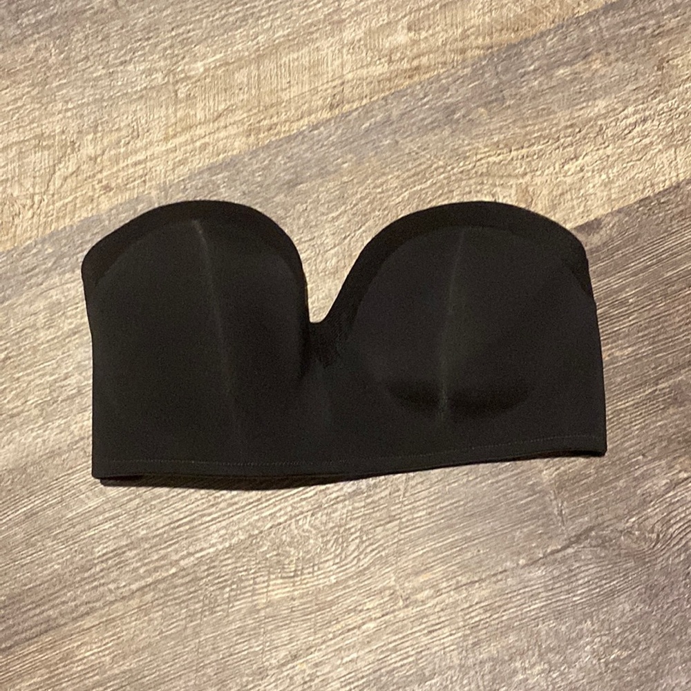 NWT Lively Strapless Bra in Black